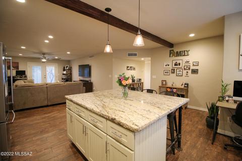 7644 E Pearson St, Tucson, AZ 85715 photo 3