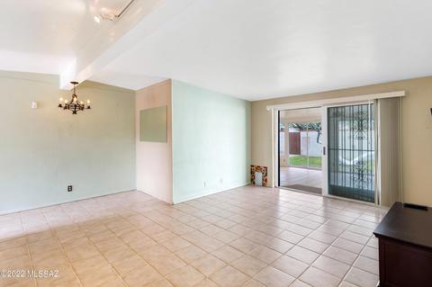6101 E 15th St, Tucson, AZ 85711 photo 8