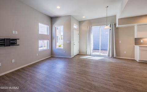 8665 E Innovative Dr, Tucson, AZ 85710 photo 5