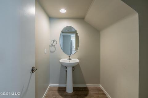 8665 E Innovative Dr, Tucson, AZ 85710 photo 11