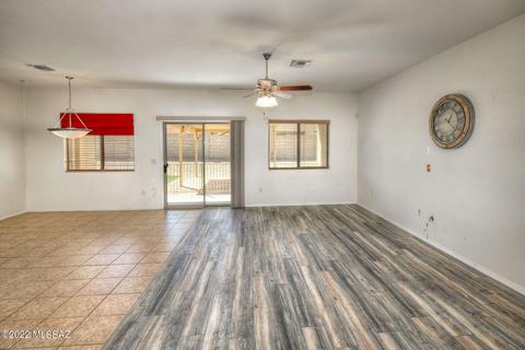 6644 E Gehrig Ln, Tucson, AZ 85756 photo 7