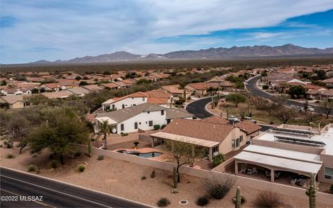 2563 E Channing Loop, Green Valley, AZ 85614 photo 4