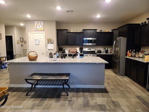 12167 E Becker Dr, Vail, AZ 85641 photo 2