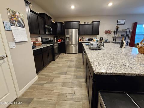12167 E Becker Dr, Vail, AZ 85641 photo 3