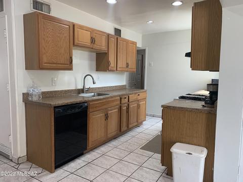 5232 E 32nd St, Tucson, AZ 85711 photo 9