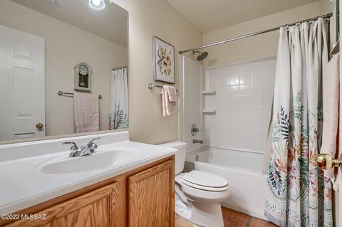 2548 E Chisel Ct, Oro Valley, AZ 85755 photo 16