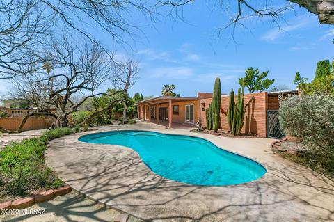 11829 E Custer Pl, Tucson, AZ 85749 photo 2