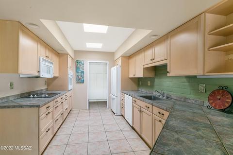 11829 E Custer Pl, Tucson, AZ 85749 photo 7
