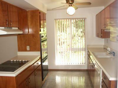 8140 E Baker Dr, Tucson, AZ 85710 photo 2