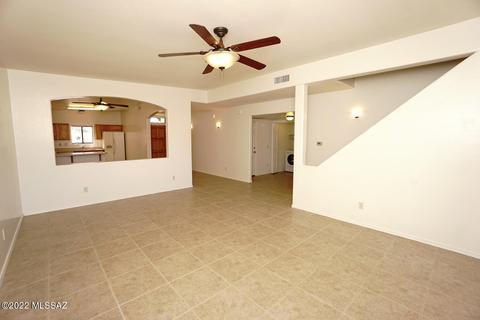 9481 E Lilly Bay Loop, Tucson, AZ 85710 photo 3