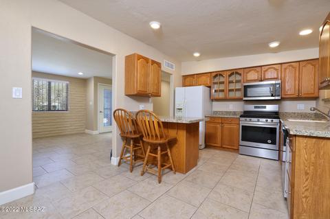 2817 N Laurel Ave, Tucson, AZ 85712 photo 6