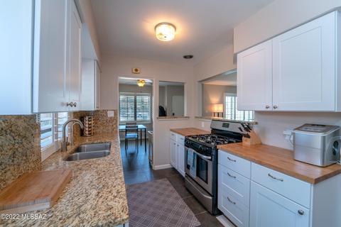 1909 E 8th St, Tucson, AZ 85719 photo 9