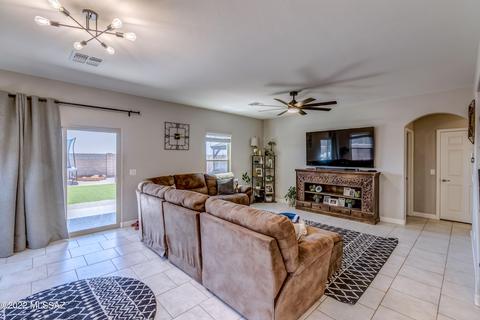 11976 E Becker Dr, Vail, AZ 85641 photo 9