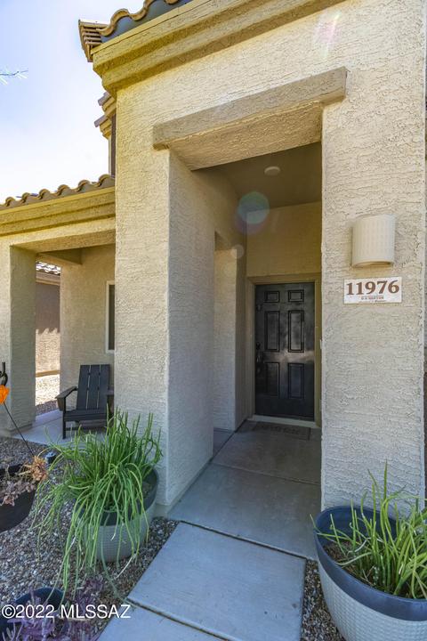 11976 E Becker Dr, Vail, AZ 85641 photo 2