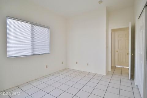 5516 S Wembly Rd, Tucson, AZ 85746 photo 13