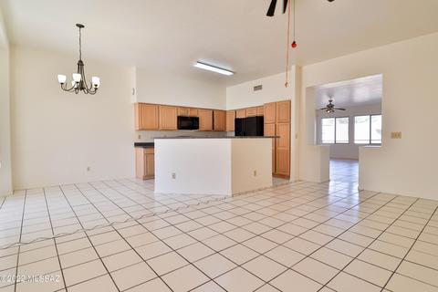 5516 S Wembly Rd, Tucson, AZ 85746 photo 8