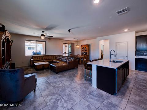 14262 E Spokeshave Dr, Vail, AZ 85641 photo 2