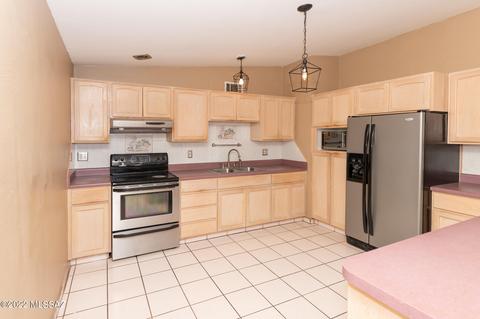 1126 E Garden Loop, Tucson, AZ 85706 photo 17