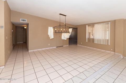 1126 E Garden Loop, Tucson, AZ 85706 photo 12
