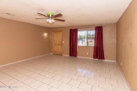 1126 E Garden Loop, Tucson, AZ 85706 photo 7