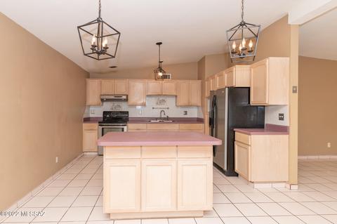 1126 E Garden Loop, Tucson, AZ 85706 photo 18
