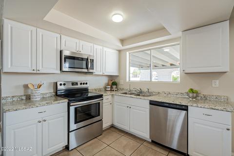 3000 S Harrison Rd, Tucson, AZ 85730 photo 13