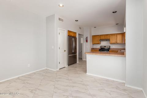 5183 E Timrod St, Tucson, AZ 85711 photo 9