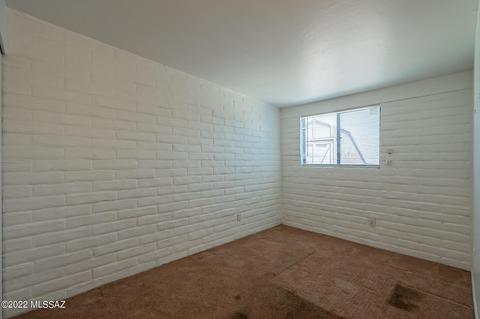 6981 E Brooks Dr, Tucson, AZ 85730 photo 8