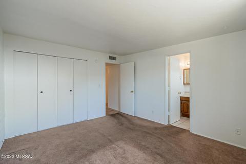 6981 E Brooks Dr, Tucson, AZ 85730 photo 13