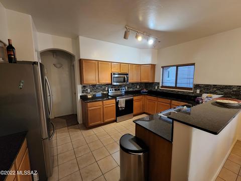 7635 E Fair Meadows Loop, Tucson, AZ 85756 photo 6