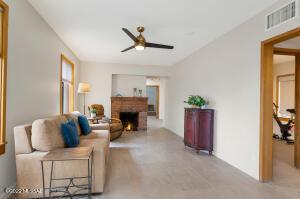 2250 E 4th St, Tucson, AZ 85719 photo 2