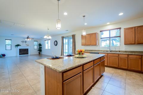 115 E Forrest Feezor St, Vail, AZ 85641 photo 11