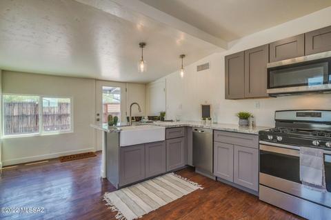 2020 E Copper St, Tucson, AZ 85719 photo 6
