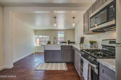 2020 E Copper St, Tucson, AZ 85719 photo 8