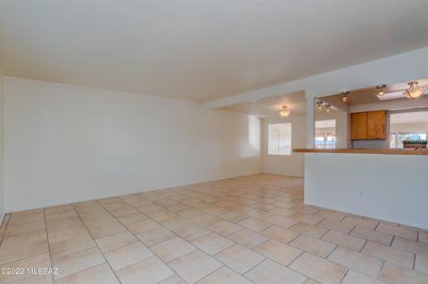 6502 E Baylor Dr, Tucson, AZ 85710 photo 3