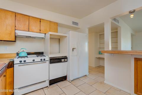 6502 E Baylor Dr, Tucson, AZ 85710 photo 11