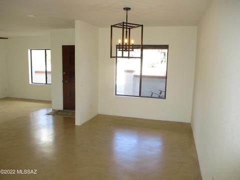 9560 E Birch Tree Cir, Tucson, AZ 85749 photo 7