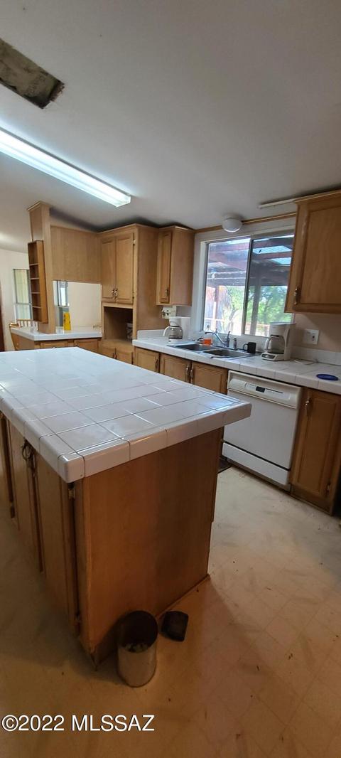 6565 S Jeffords Trl, Willcox, AZ 85643 photo 12