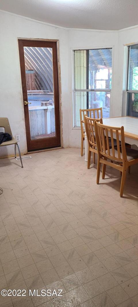 6565 S Jeffords Trl, Willcox, AZ 85643 photo 9