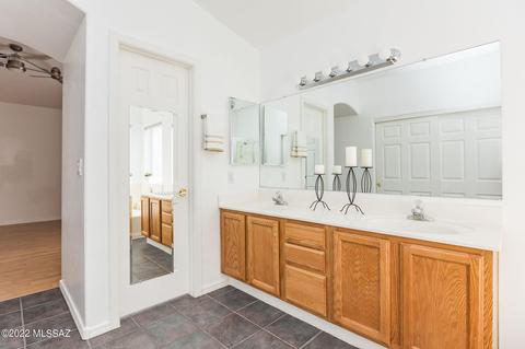 9191 N Eaglestone Loop, Tucson, AZ 85742 photo 25