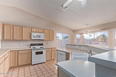 7940 S Danforth Ave, Tucson, AZ 85747 photo 10