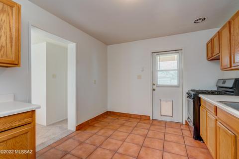 3751 E 24th St, Tucson, AZ 85713 photo 12