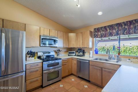 10060 E Mary Dr, Tucson, AZ 85730 photo 12