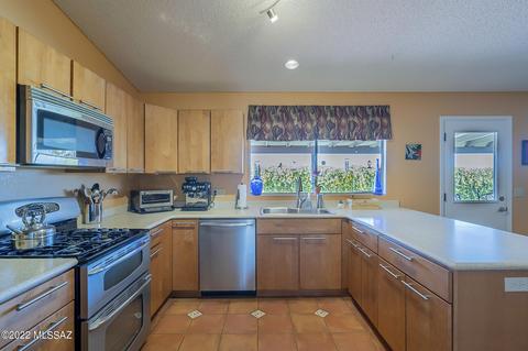 10060 E Mary Dr, Tucson, AZ 85730 photo 14