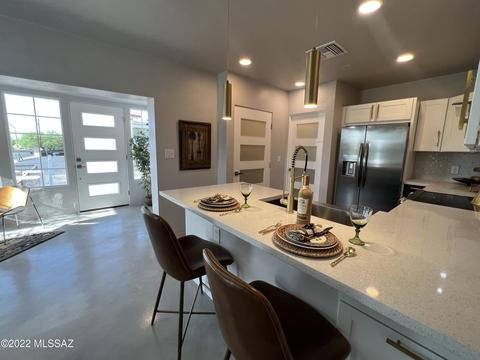 800 Elm St, Tucson, AZ 85719 photo 1