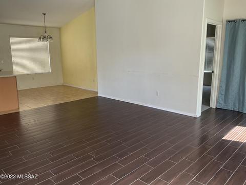 6533 E Garden Stone Dr, Tucson, AZ 85756 photo 9