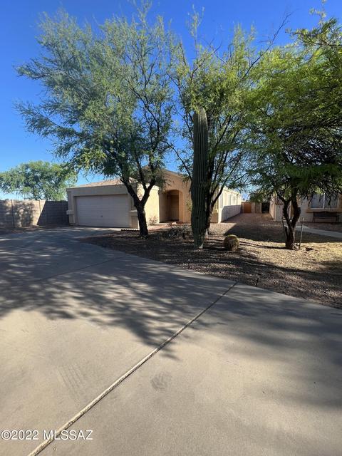 9456 E Bench Mark Loop, Tucson, AZ 85747 photo 2