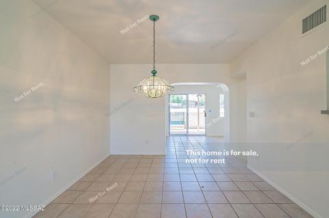 590 E Savannah St, Vail, AZ 85641 photo 9