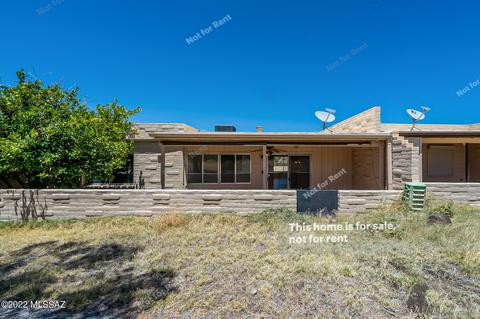 590 E Savannah St, Vail, AZ 85641 photo 7