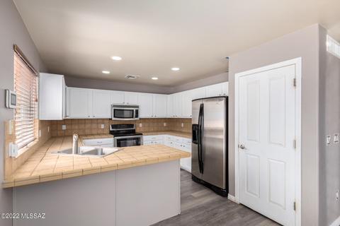 6875 S Sonoran Bloom Ave, Tucson, AZ 85756 photo 8